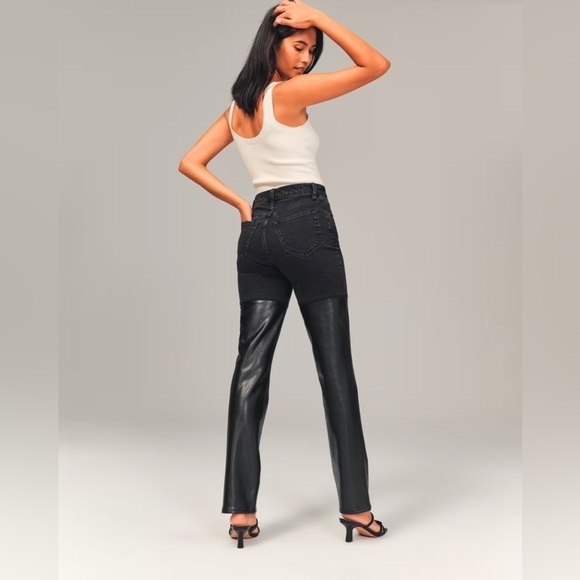 Abercrombie & Fitch Mixed Fabric Ultra High Rise 90s Straight Jean, Size 34/18 - Picture 5 of 12